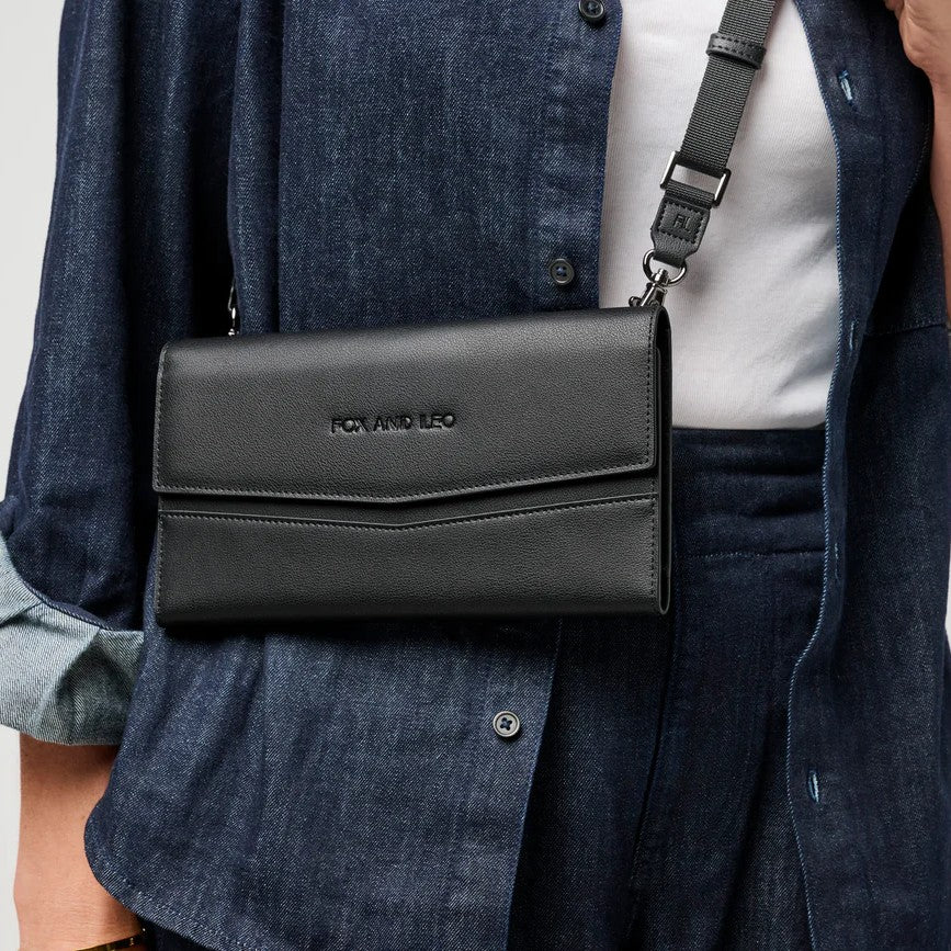 Fox & Leo The Traveller Black Leather