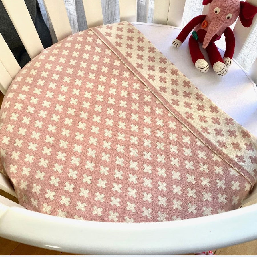 Cot/Buggy Blanket Peony