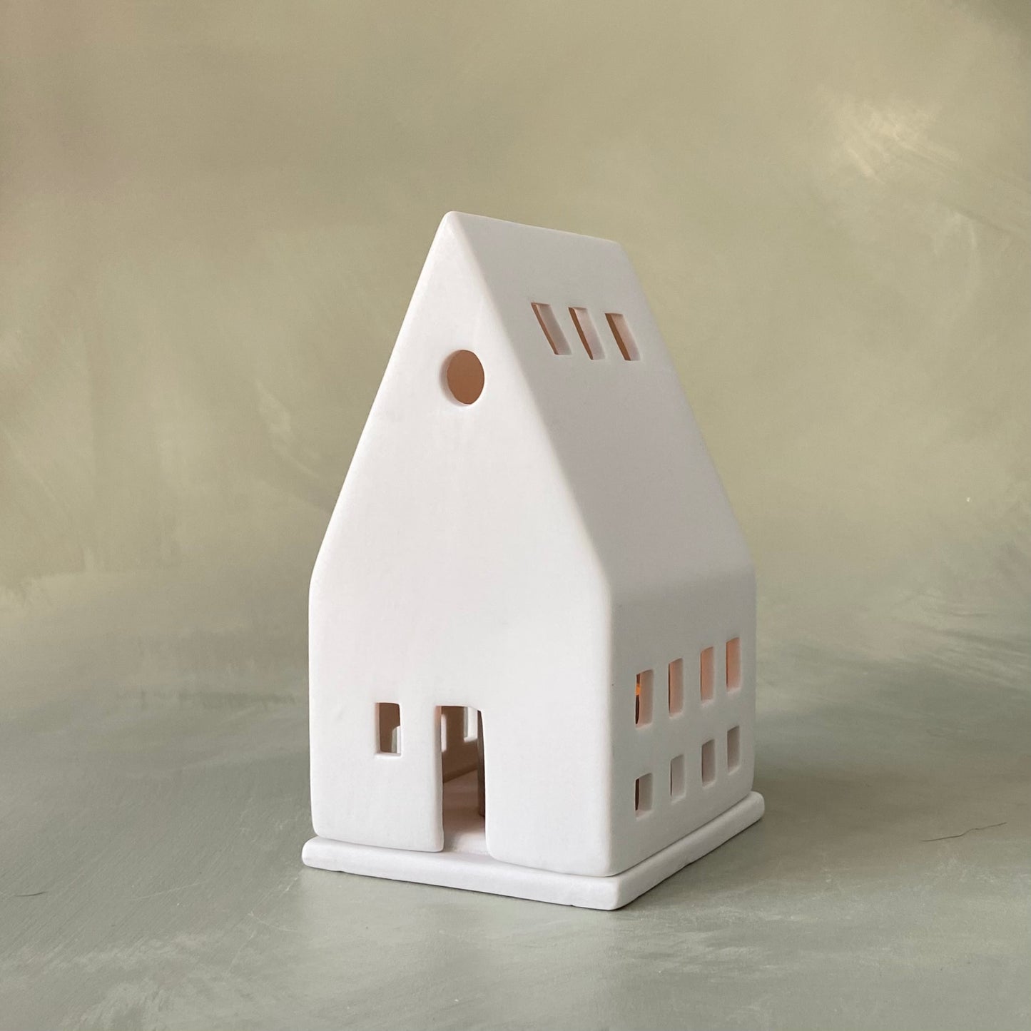 Porcelain Tealight House White Small