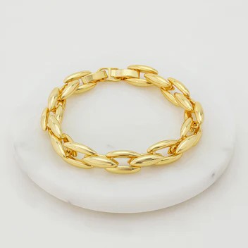 Gold chain bracelet