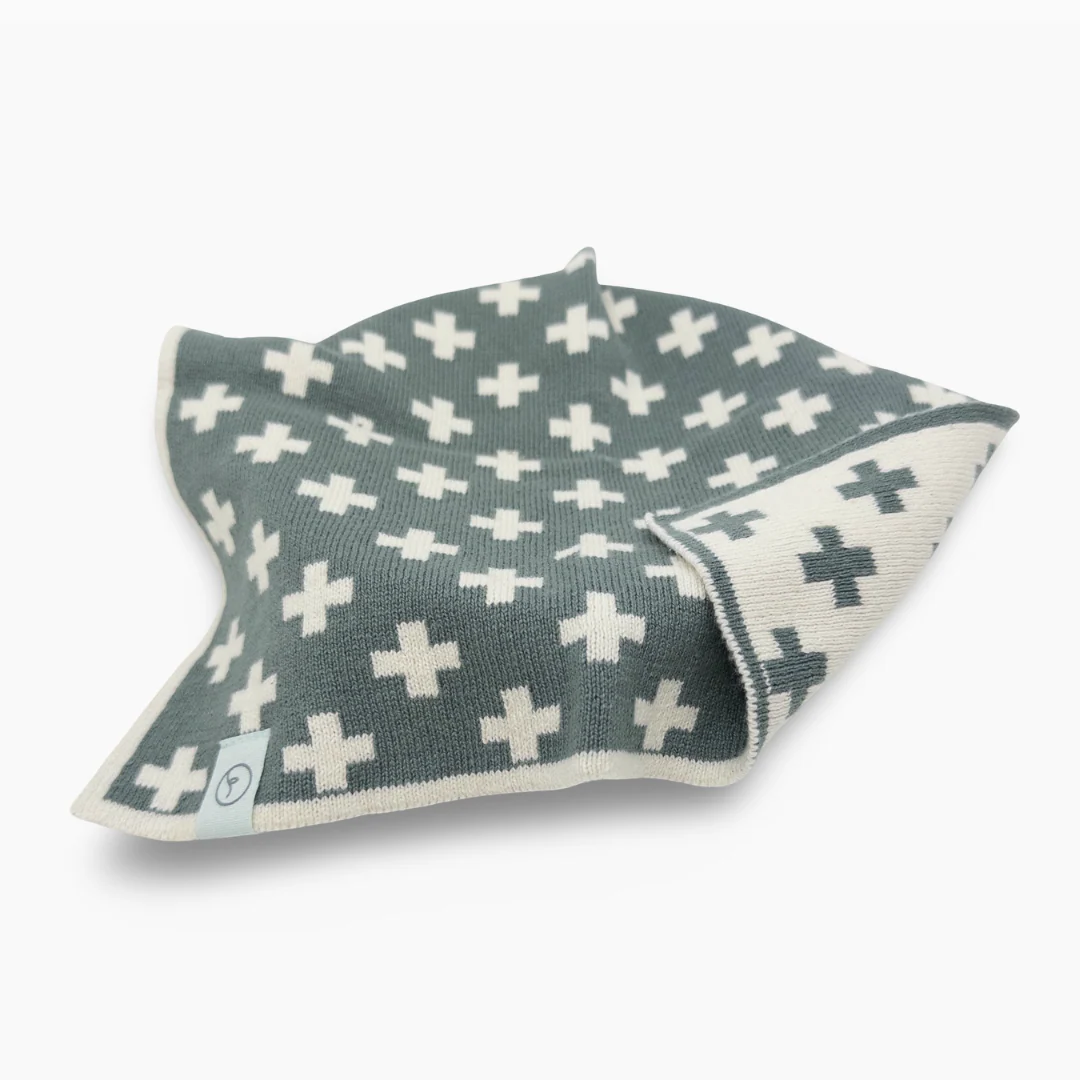 dish cloth with cross pattern