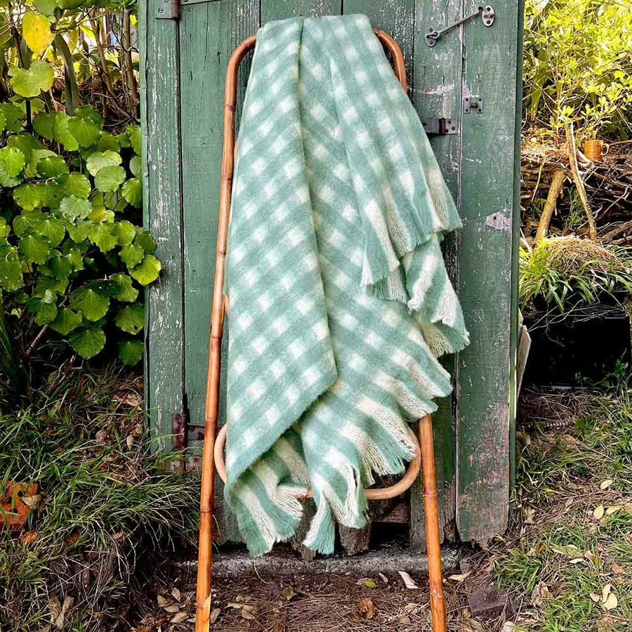 Bliss Wool Throw Seafoam/Winter White