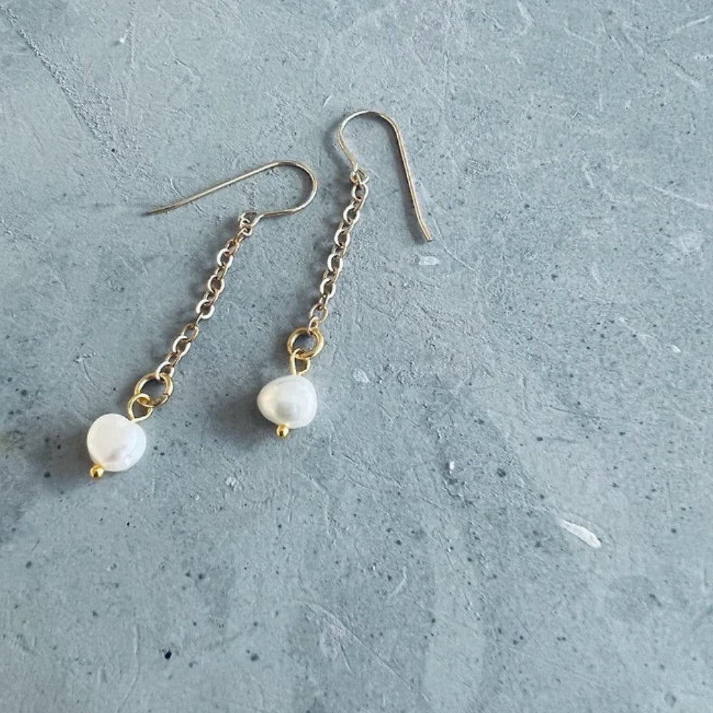 Twigg Chain Pearl earrings