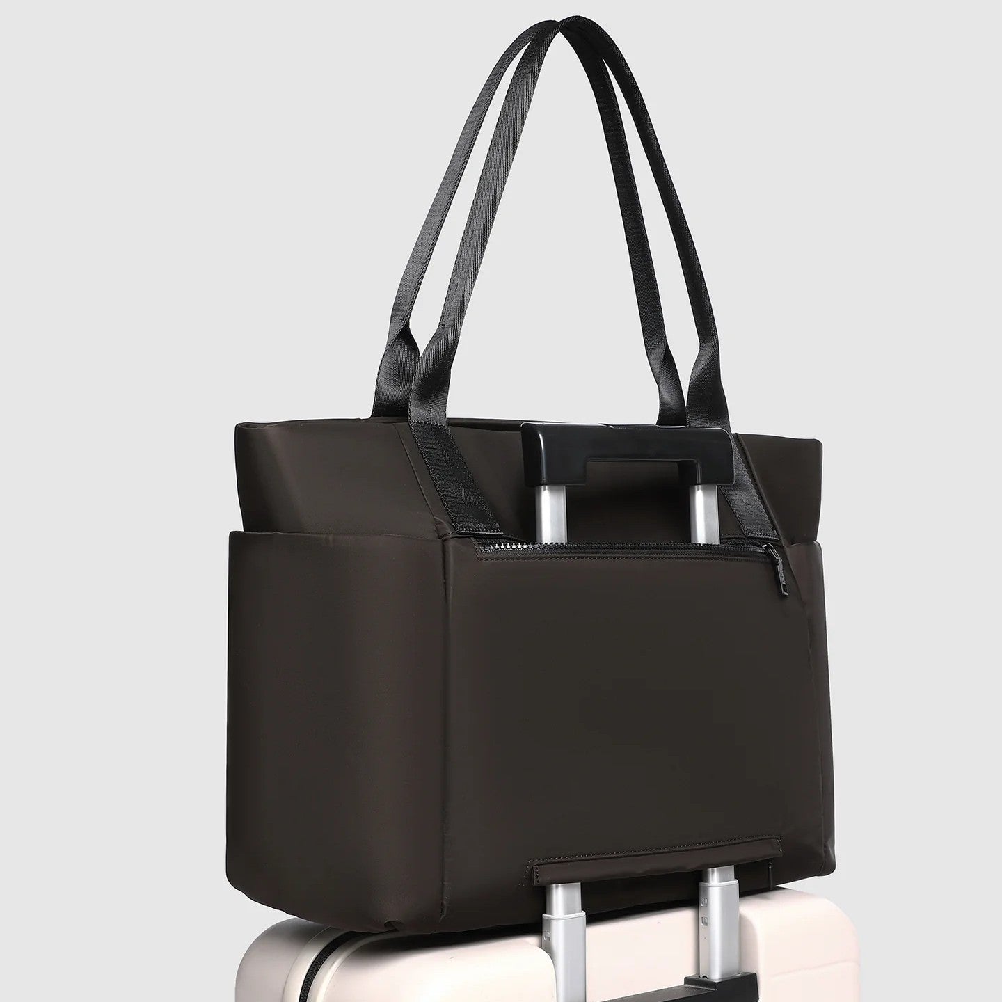 Louenhide Chicago Tote Bag