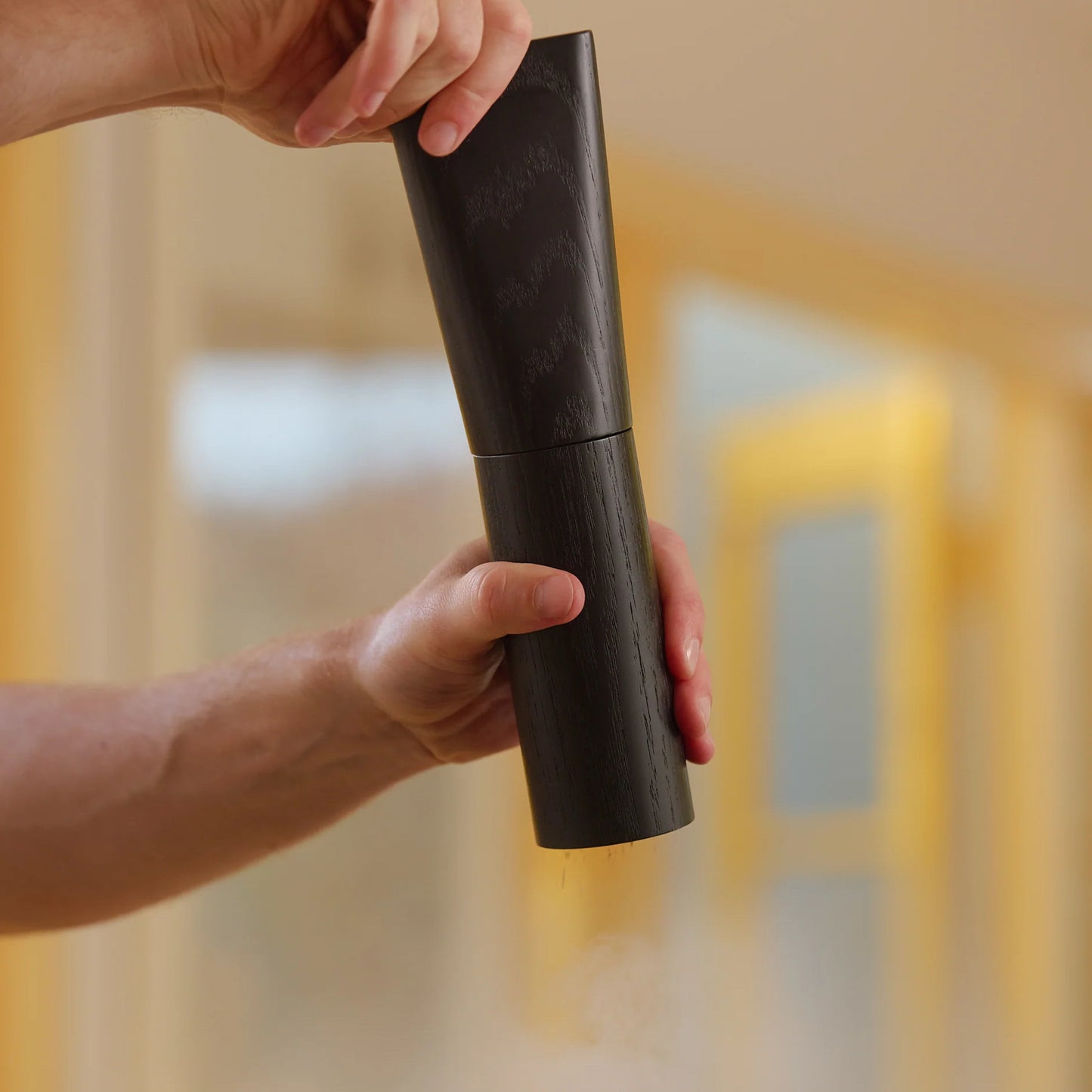 Pinch Salt / Pepper Mill Black by Citta