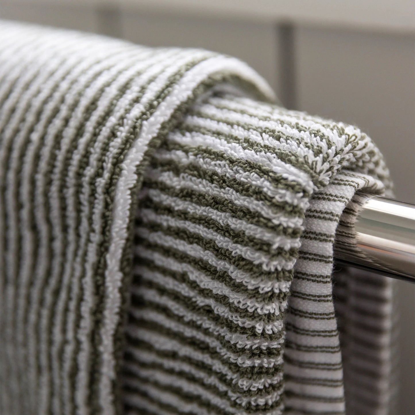 Stripe Cotton Bath Mat Olive/White