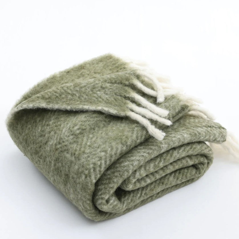 NZ Wool Throw Olive