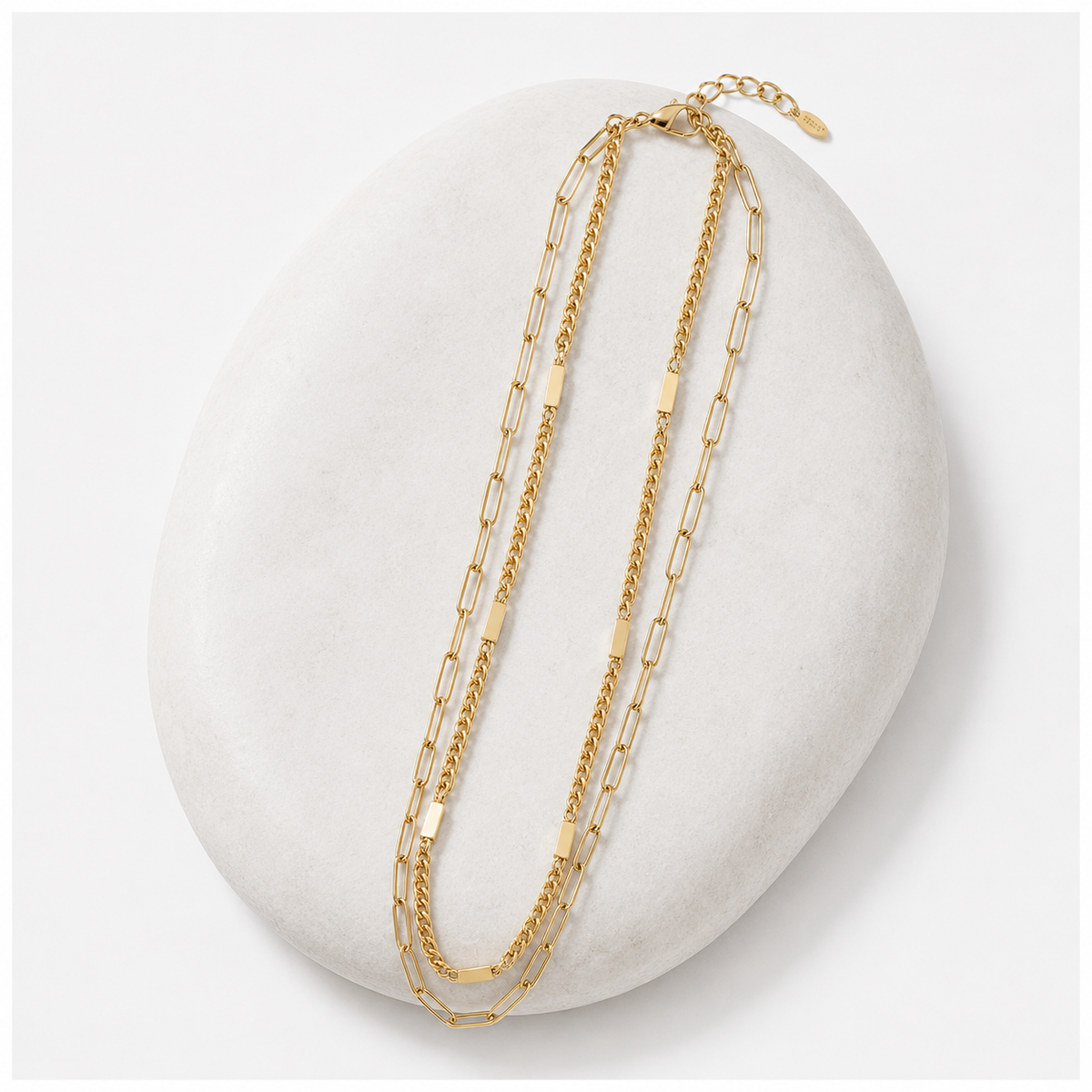 Gold chain layered necklace 