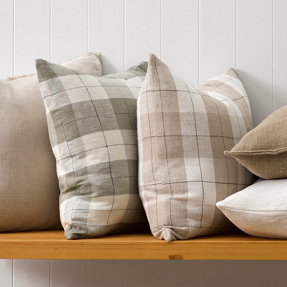 Baya Willis cushion Nougat/Ivory