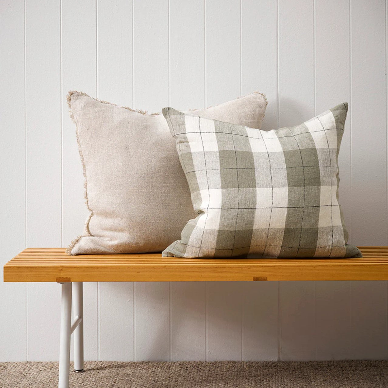 Baya Willis cushion - Sage/Ivory